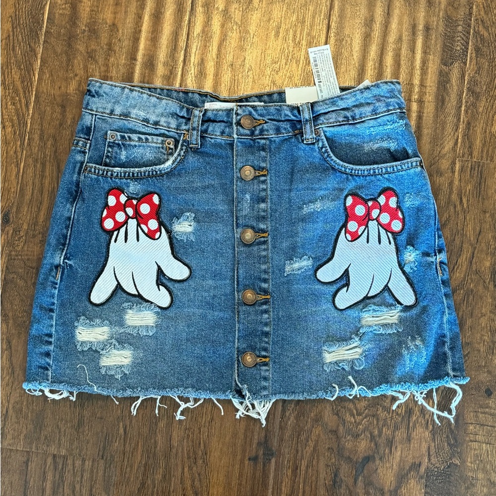 💙❤️🤍Zara Disney Mini Skirt 🤍💙❤️